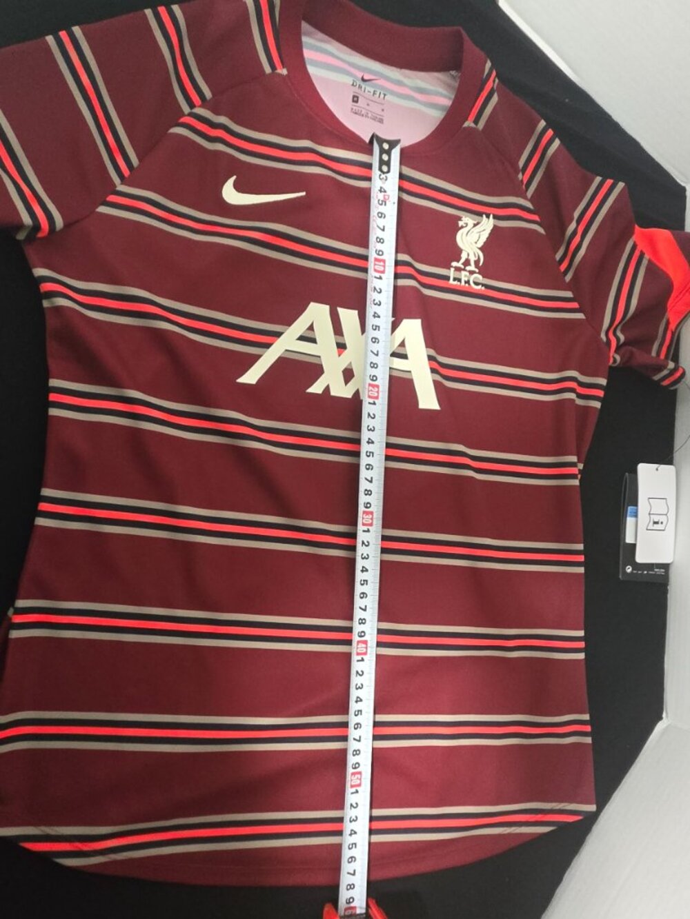 Nike Liverpool FC Women's Dri-FIT Pre-Match Jersey NWT Medium ⚽🔥 - Picture 2 of 9